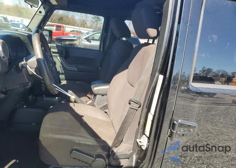 2013 Jeep Wrangler Unlimited Sport from USA, damaged, VIN 1C4BJWDG2DL526649